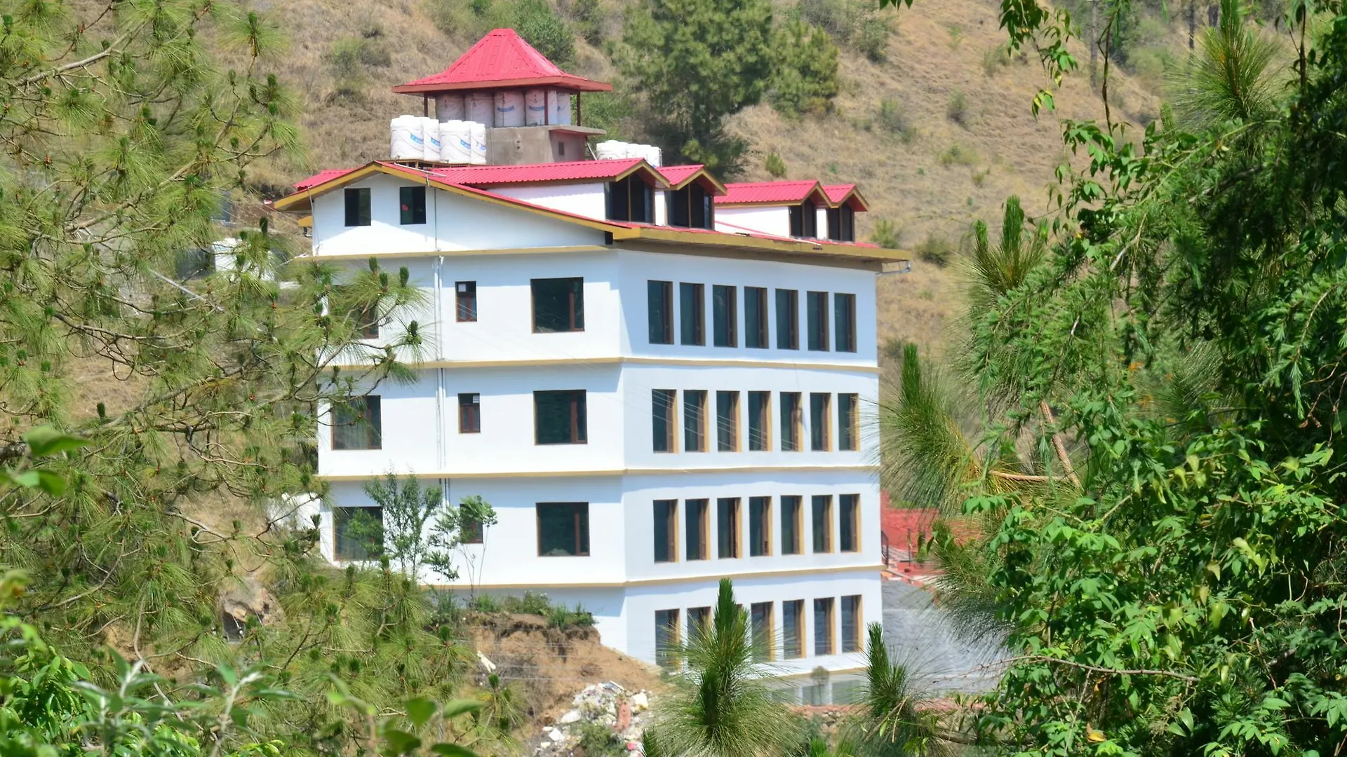 Hotel Jade Vine Resort Shimla